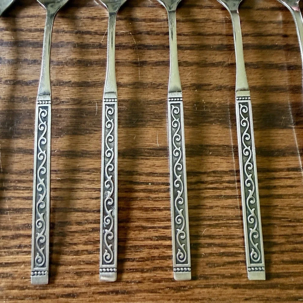 Oneida SPANISH COURT Iced Tea Spoons Stainless Steel Flatware 1881 Rogers